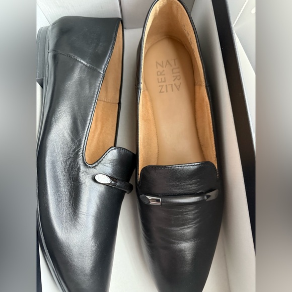 Black Leather Women’s Loafers - Picture 4 of 5